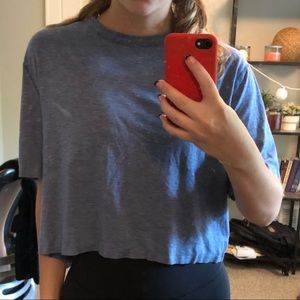 Lululemon Cropped Tee w Slit Back